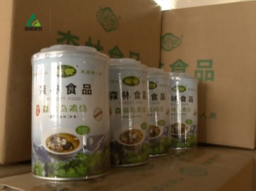 亞布力林業局為疫情防控卡口值守人員發放驚哲森林食品 暖心湯